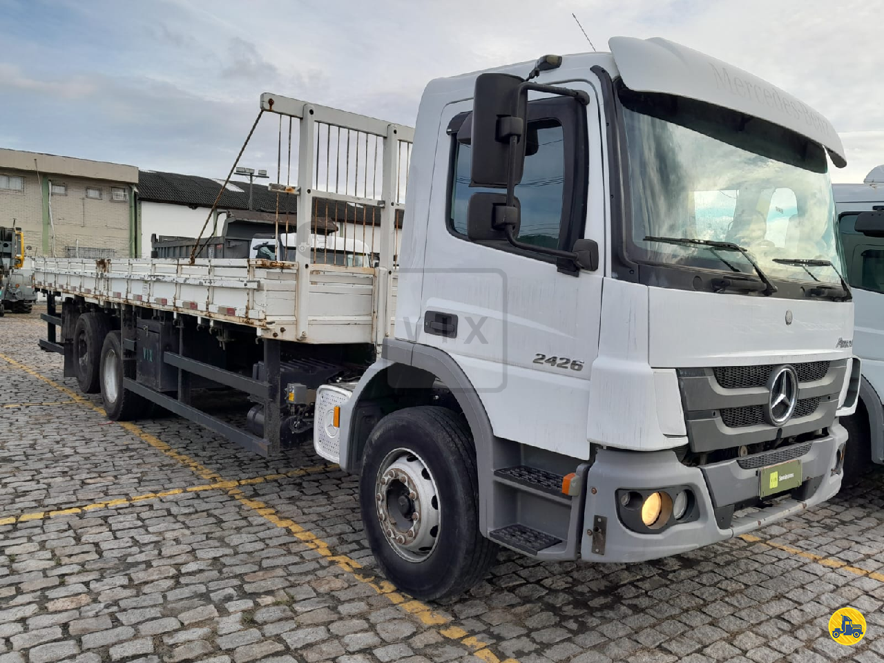 CAMINHAO MERCEDES-BENZ MB 2426 Carga Seca Truck 6x2 VIX Seminovos SERRA ESPÍRITO SANTO ES